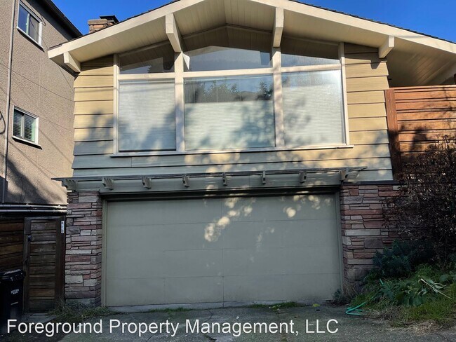 Foto del edificio - 1 br, 1 bath House - 410 E Republican St