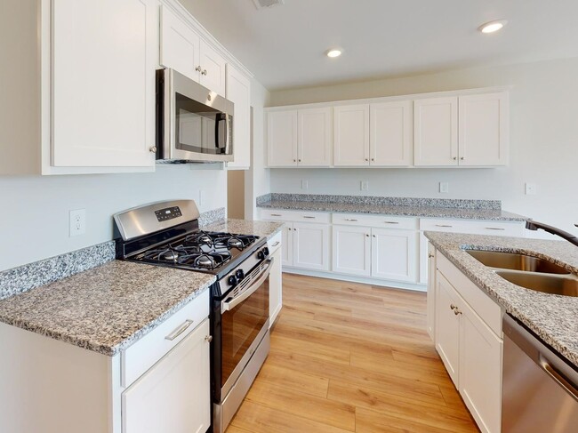 Building Photo - 1626 Solandra Drive