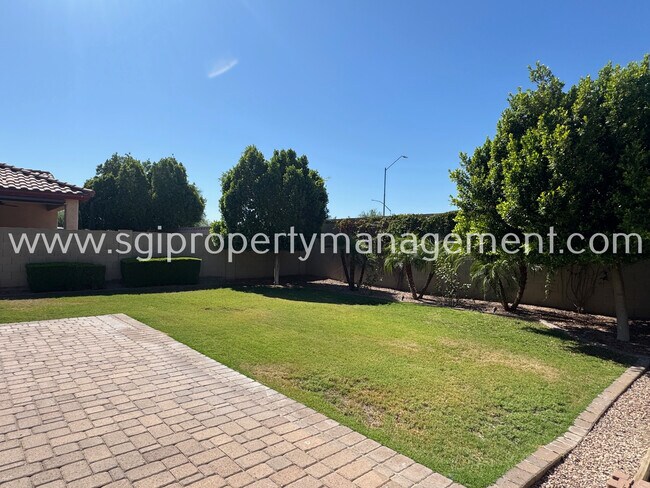 Foto del edificio - 10789 W Saddlehorn Rd