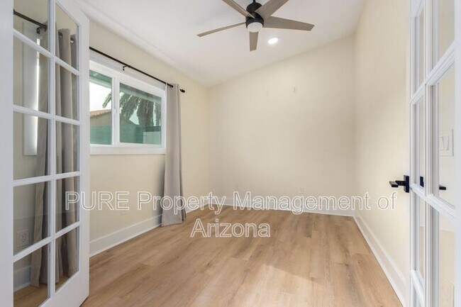 Building Photo - 5713 E Hillery Dr