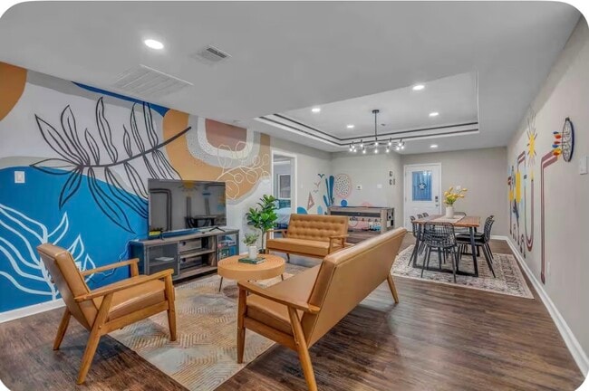 Building Photo - 8411 Garden Parks Dr