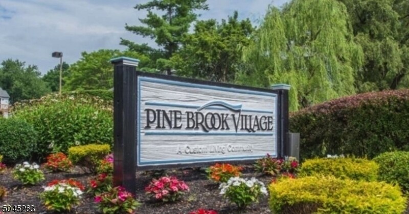 Primary Photo - 26 Stonyridge Dr