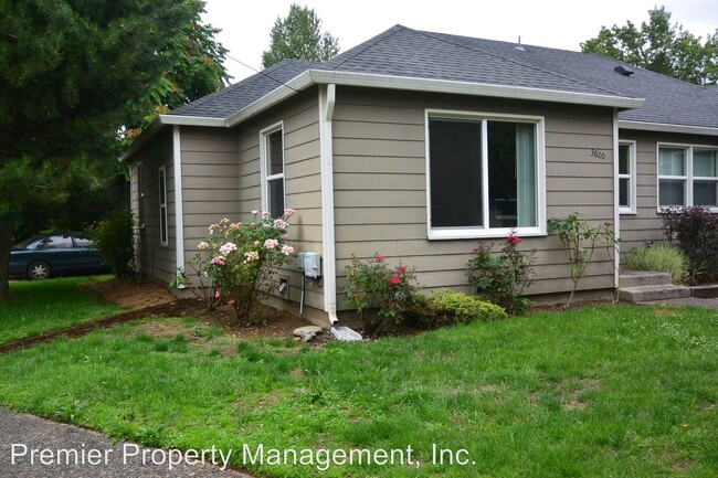 Building Photo - 3600 E Evergreen Blvd
