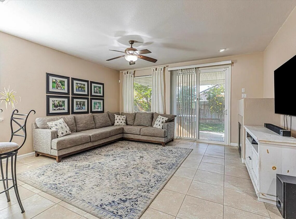 Foto principal - 3539 Cap Rock Way