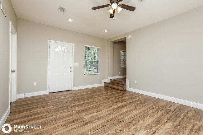 Building Photo - 119 Hattaway Dr, Altamonte Springs, FL 32701