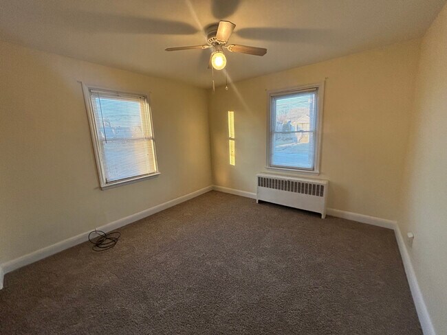 Foto del edificio - 1231 Hilldale Rd