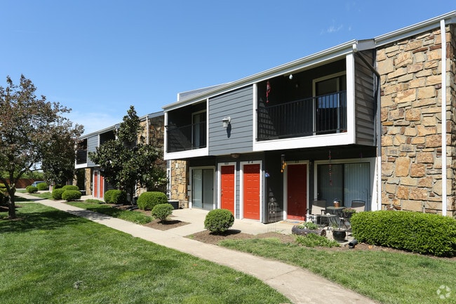 Building Photo - Raintree Apartments