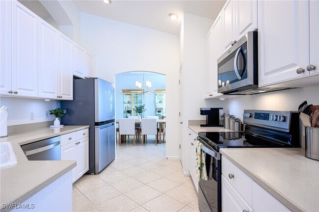 Foto del edificio - 7127 Blue Juniper Ct