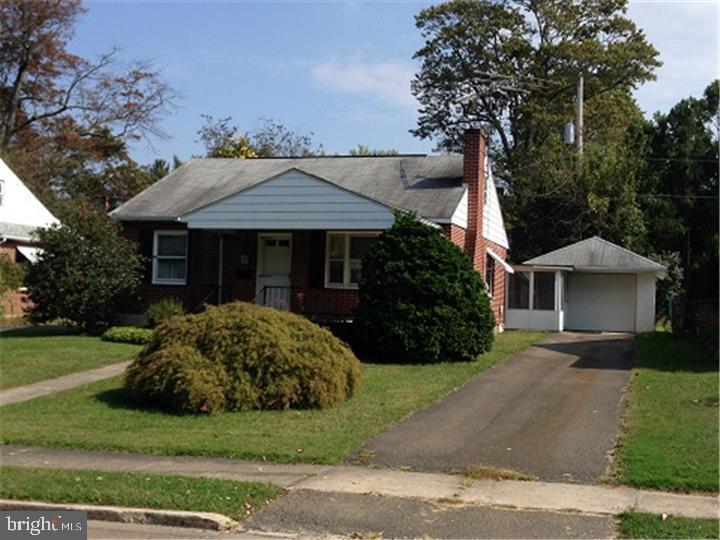 Primary Photo - 233 Maryland Ave