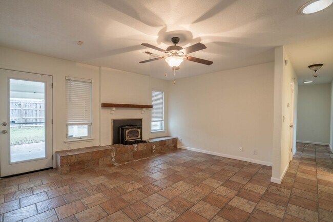 Foto del edificio - 3 Bed 2 Bath Rental Home in Glenpool