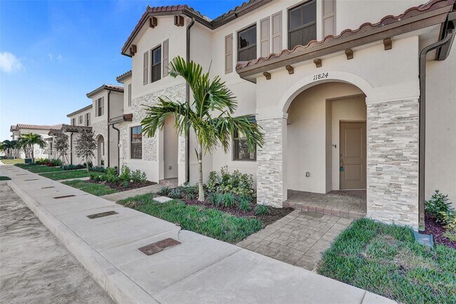 Building Photo - 11824 SW 247th Ter