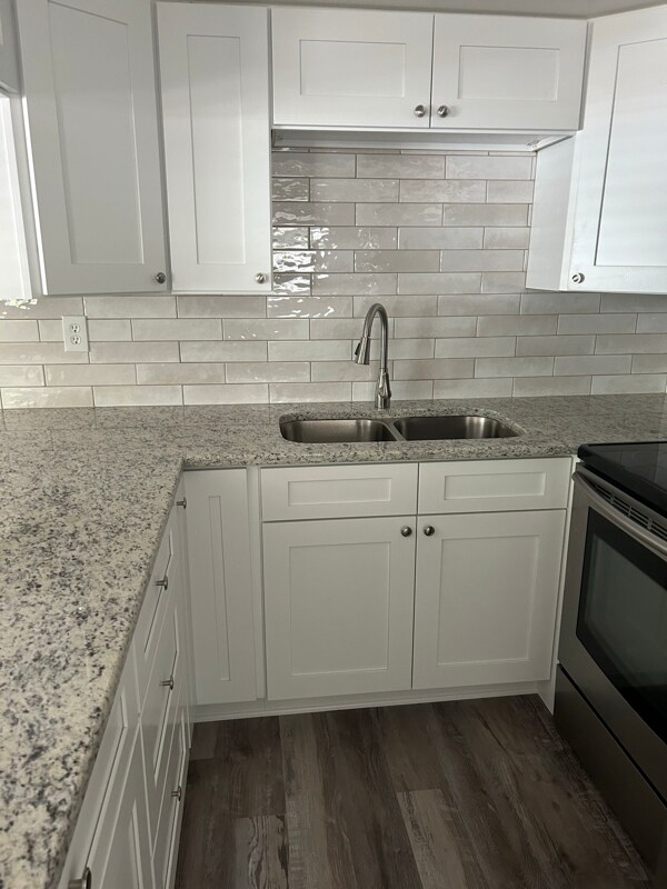 Building Photo - 6122 Arthur Ave