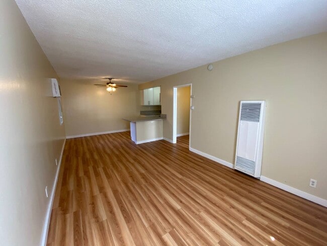 Building Photo - Ridgewood Apartments
