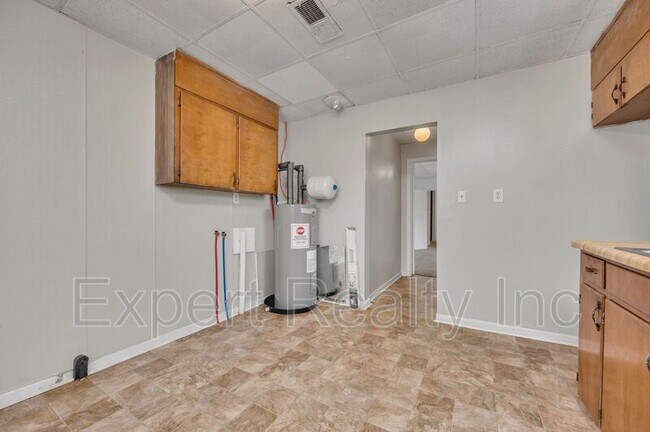 Building Photo - 227 50th St