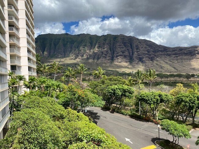 Foto del edificio - Makaha Valley Towers