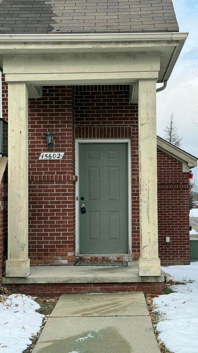 Foto del edificio - 15602 Stone Crossing Dr