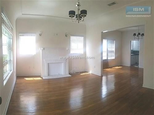 Building Photo - North Stanley Apartments