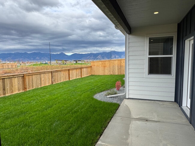 Building Photo - 611 Companion Wy