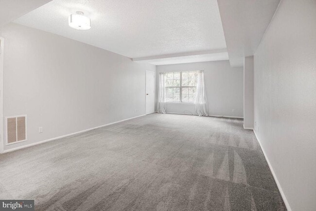 Building Photo - 7661 Provincial Dr