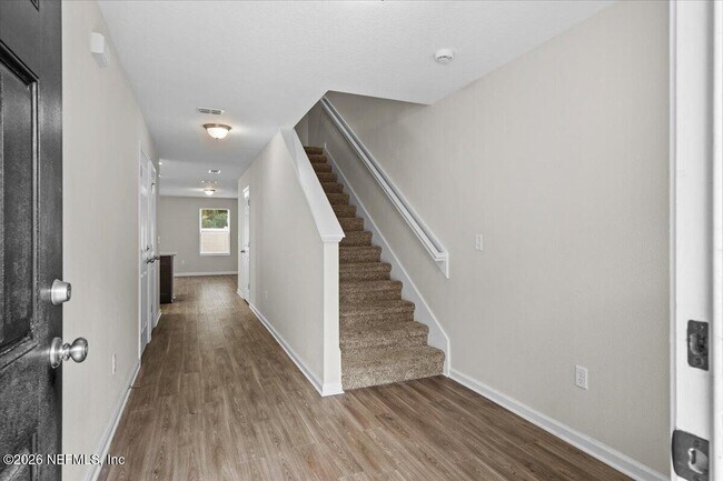 Foto del edificio - 8206 Halls Hammock Ct