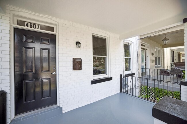 Building Photo - 4607 8th St NW