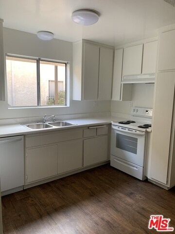 Foto del edificio - 524 Raymond Ave