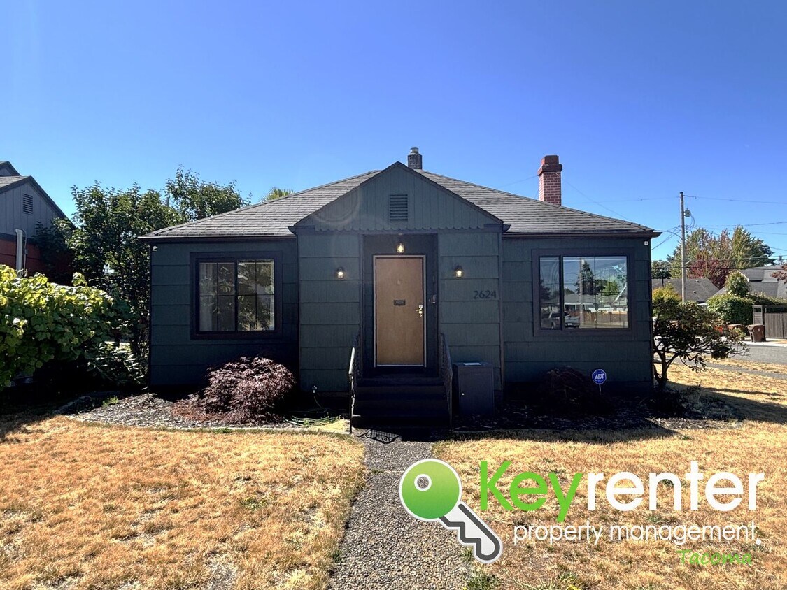 Foto principal - Charming 2-Bedroom Home with Modern Upgrad...
