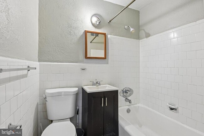 Foto del edificio - 3312 Dorithan Rd