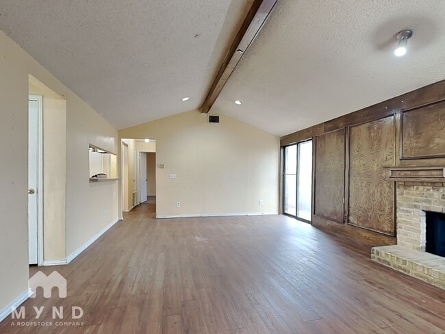 Building Photo - 11809 Garden Terrace Dr