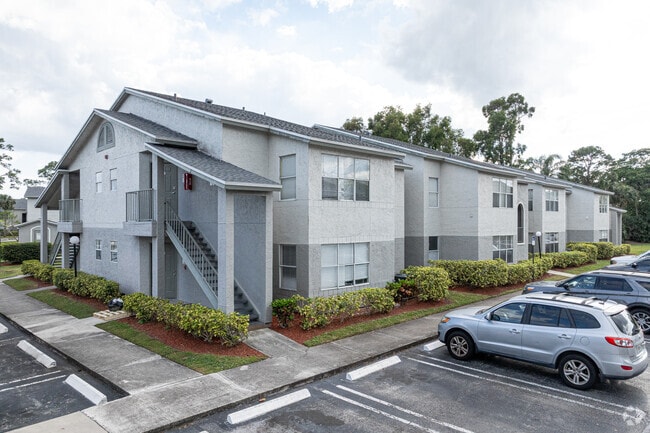 Building Photo - Ponte Verde At Palm Beach Lakes