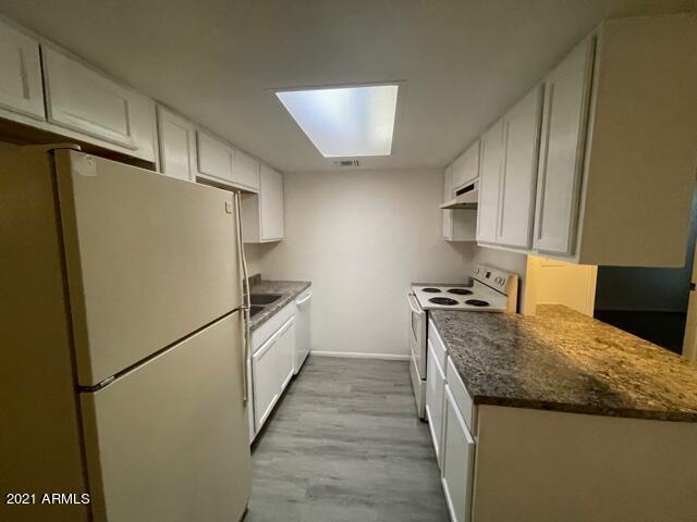 Primary Photo - 6814 N 35th Ave