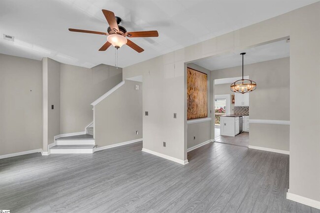 Foto del edificio - Mauldin, 3BD/2.5BA. 1610SF