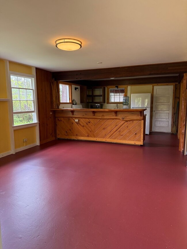 Building Photo - Cozy 2BR/1BA home in Fern Forest