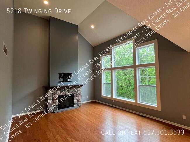 Foto del edificio - 5218 Twinging Drive