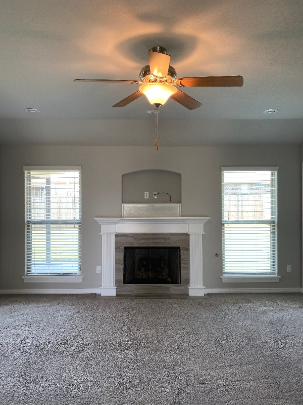 Foto del edificio - 4445 W Wales Dr