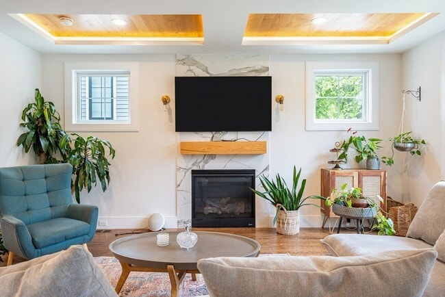 Building Photo - 19 Shute Path