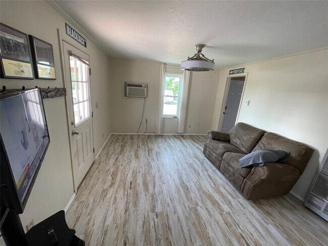 Foto del edificio - 613 4th St