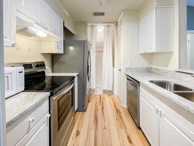 Foto del edificio - 601 E Burgess Rd