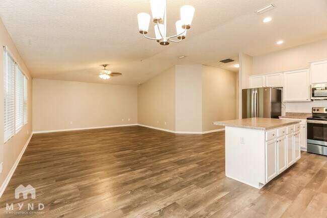 Building Photo - 6541 Sandlers Preserve Dr