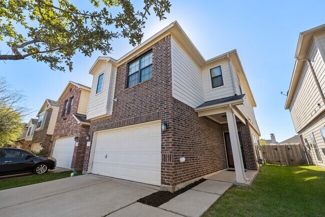 Foto del edificio - 6719 Sharpstone Creek Ln