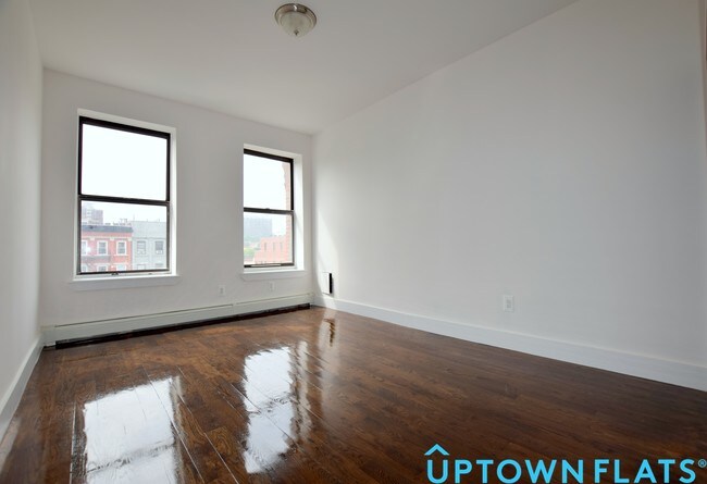 Building Photo - 2273 7th Ave