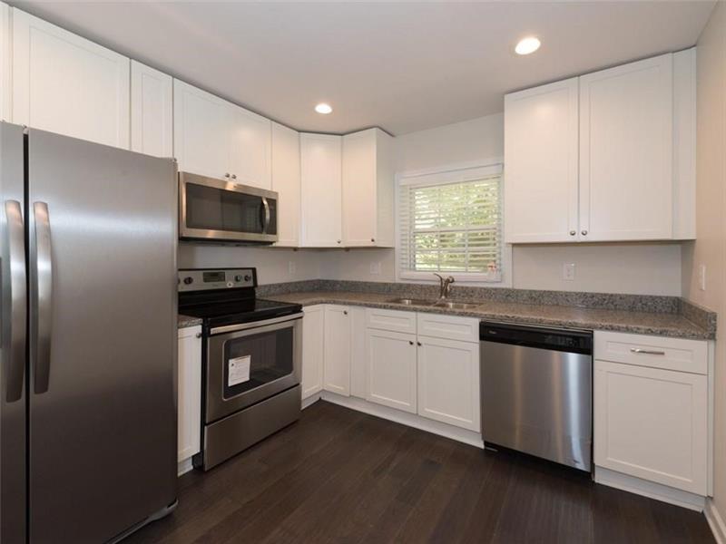 Foto principal - 3404 Maplehurst Dr