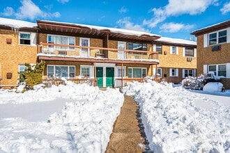 Building Photo - 55 Gill Ln