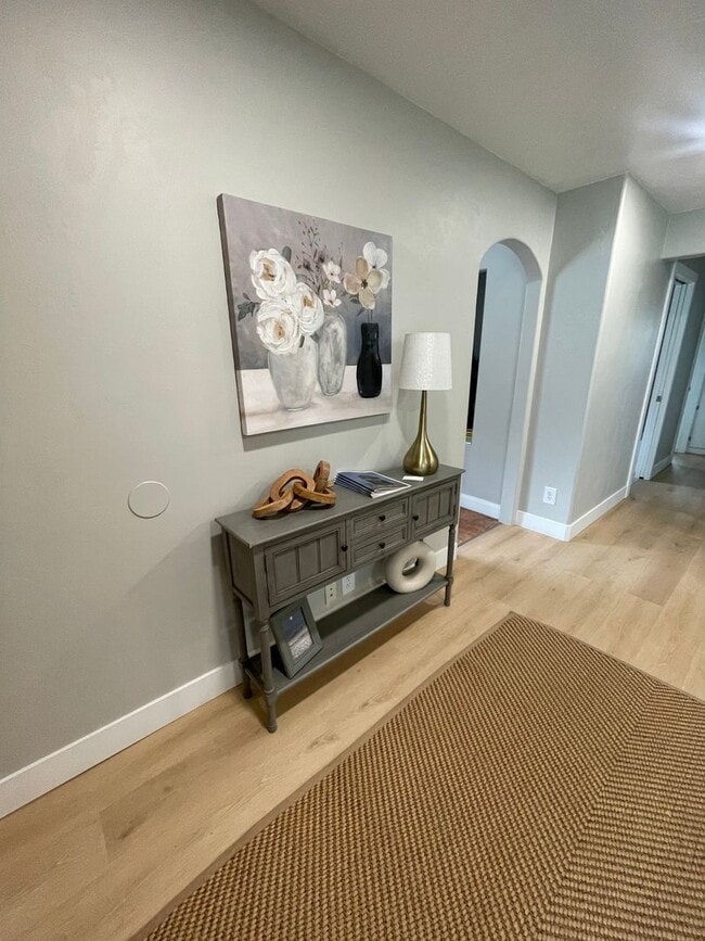 Foto del edificio - Spacious 5 Bedroom House in Salt Lake