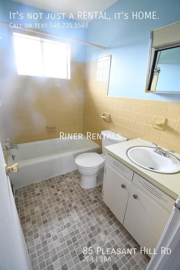 Foto del edificio - 85 Pleasant Hill Rd