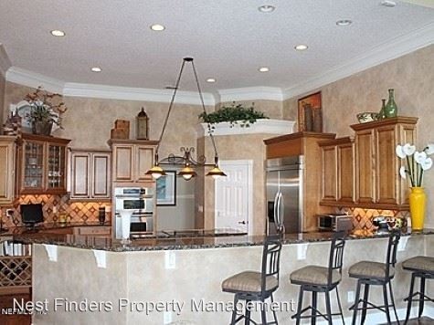 Building Photo - 4664 Pecos Ct