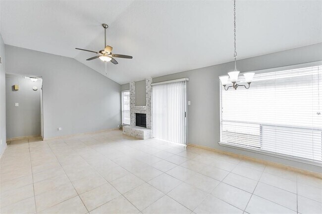 Building Photo - 11111 Wheatridge Dr