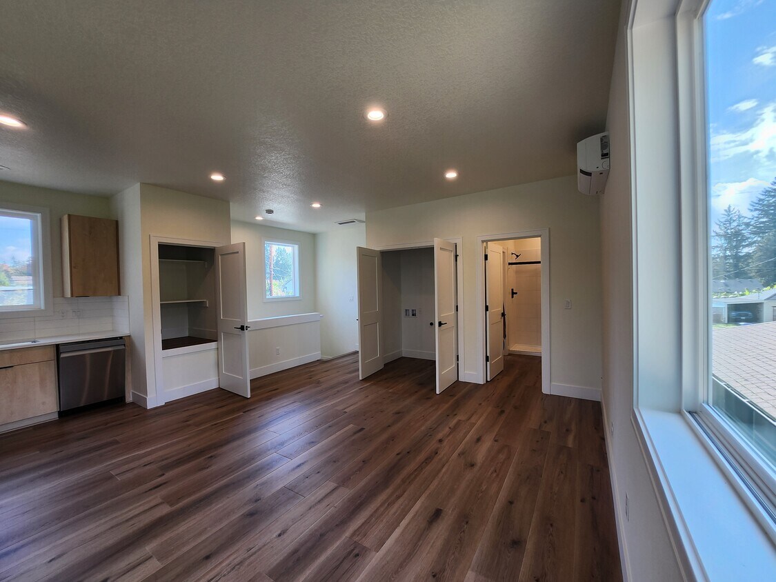 14155 SE Linden Ln, Milwaukie, OR 97267 - Townhome Rentals in Milwaukie OR  | Apartments.com, image size:1125x844