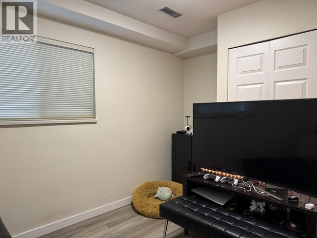 Building Photo - 7040 Williams Rd