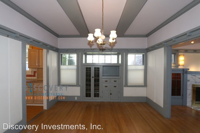 Building Photo - 3 br, 2 bath House - 5437 Lawton Ave.